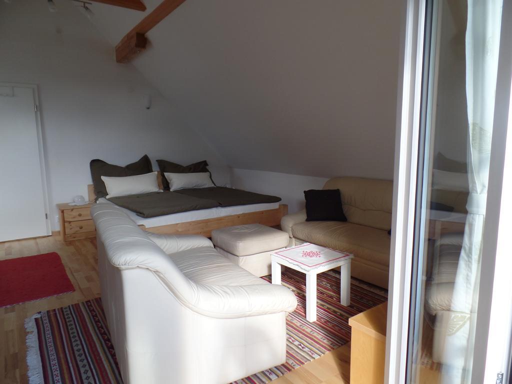 Holiday Home Sonnenhaus Svecina Bagian luar foto